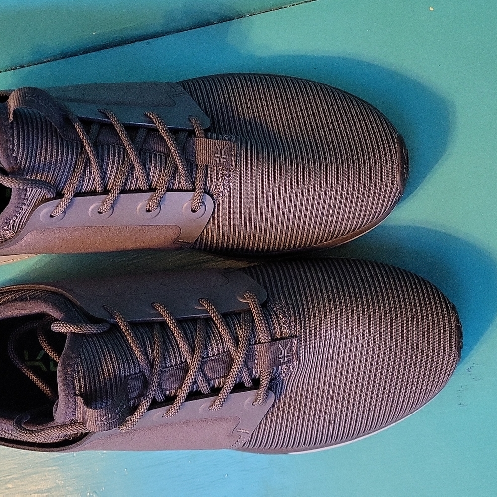Kuru Cloud Men's Size 11